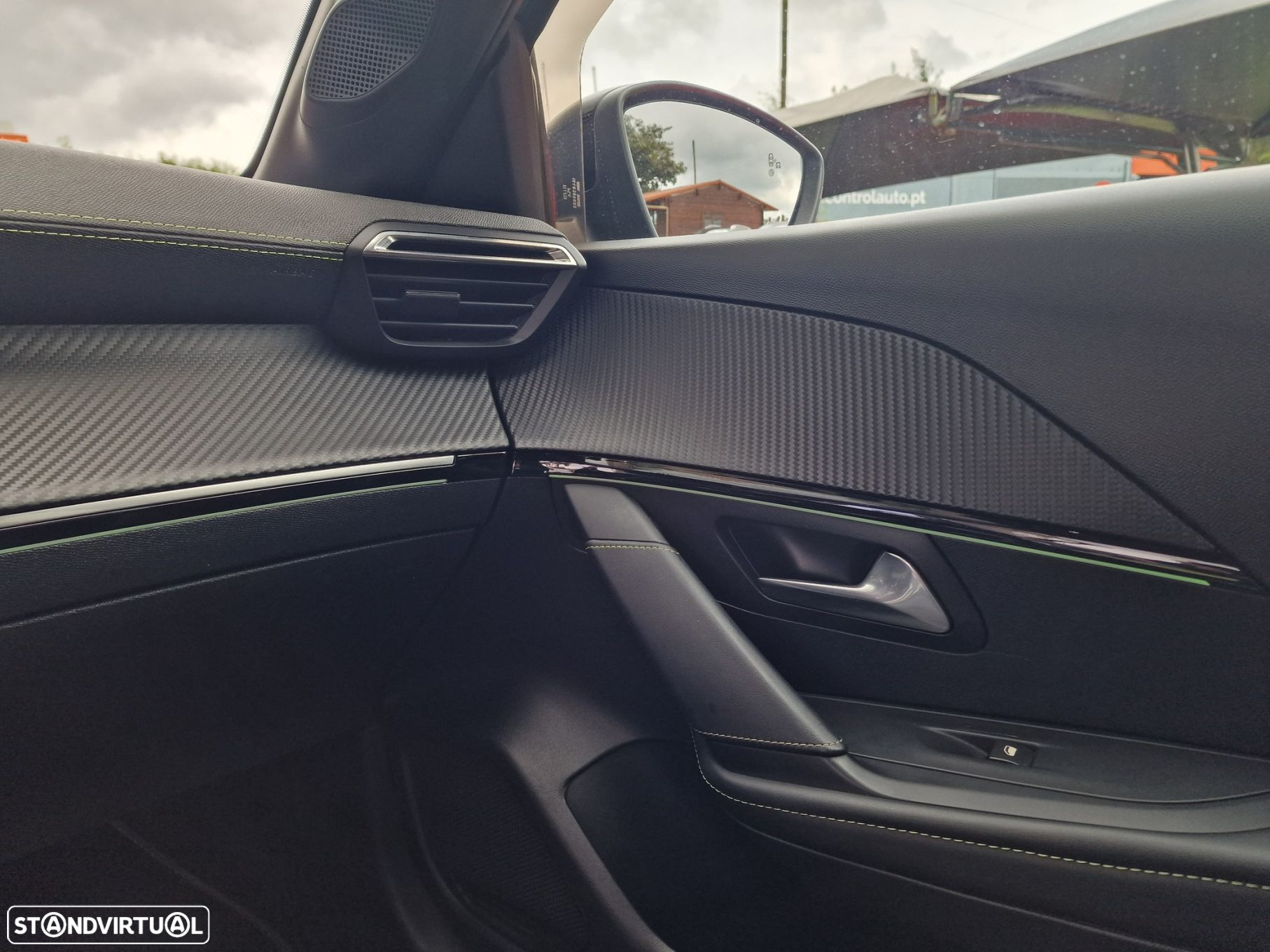 Peugeot e-208 50 kWh GT - 41