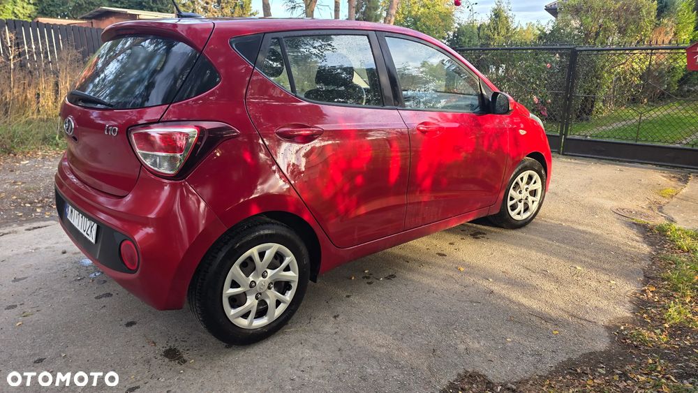 Hyundai i10 - 25