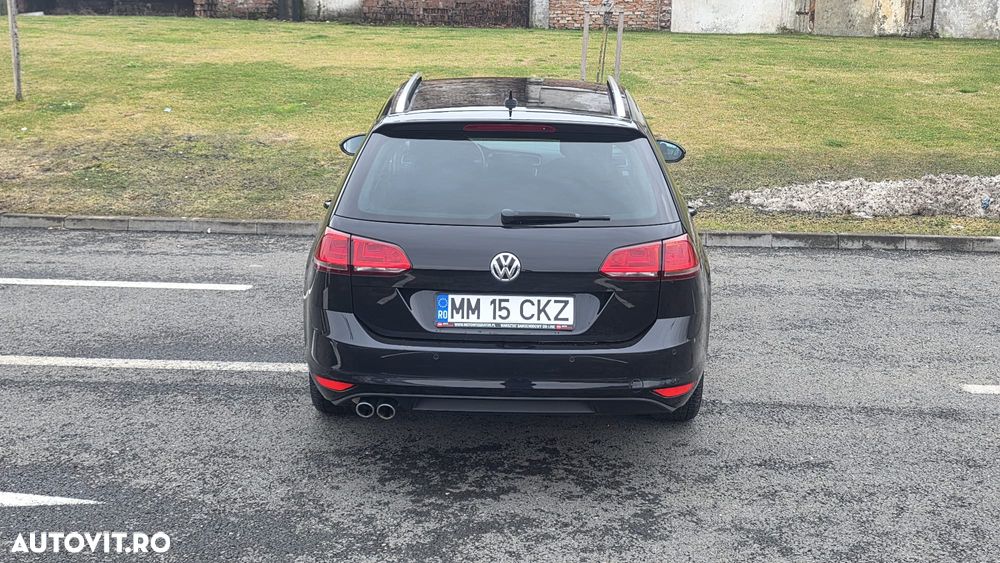 Volkswagen Golf 2.0 TDI Highline - 31