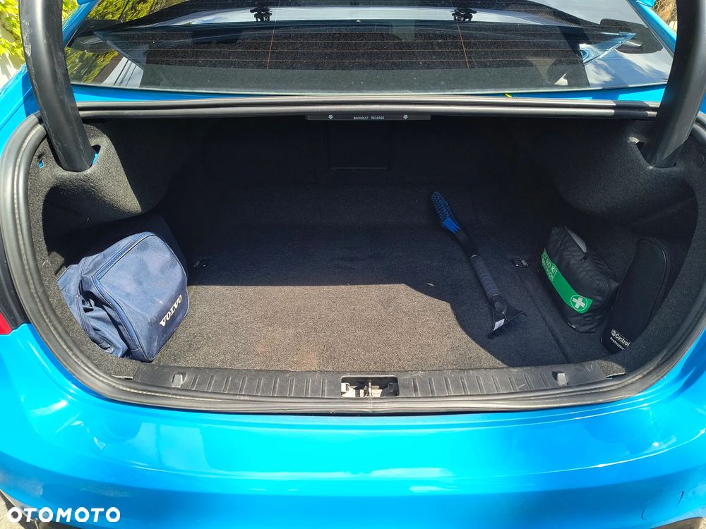 Volvo S60 T6 AWD R-Design Summum - 11