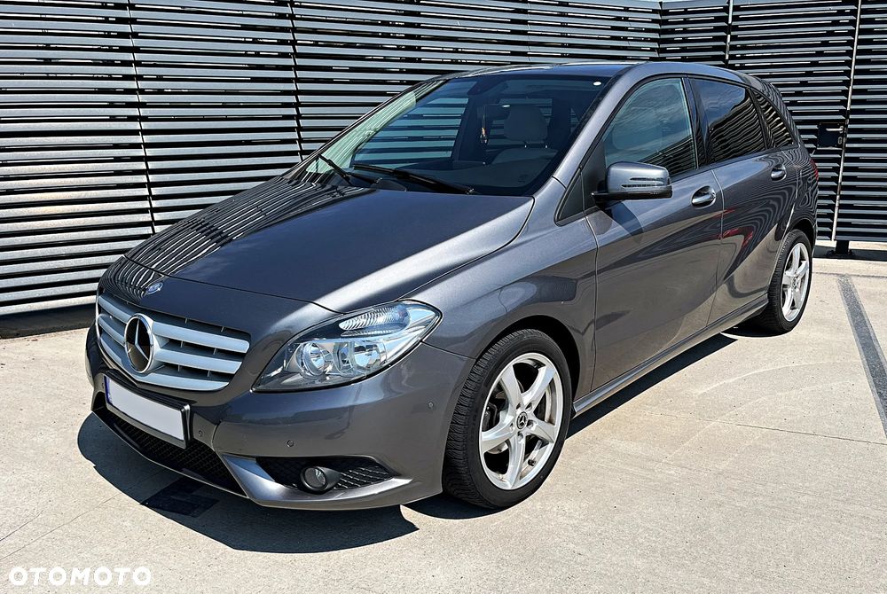 Mercedes-Benz Klasa B 180 d BlueEFFICIENCY Edition Style - 1