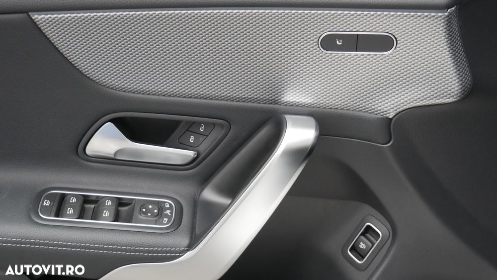 Mercedes-Benz CLA - 14