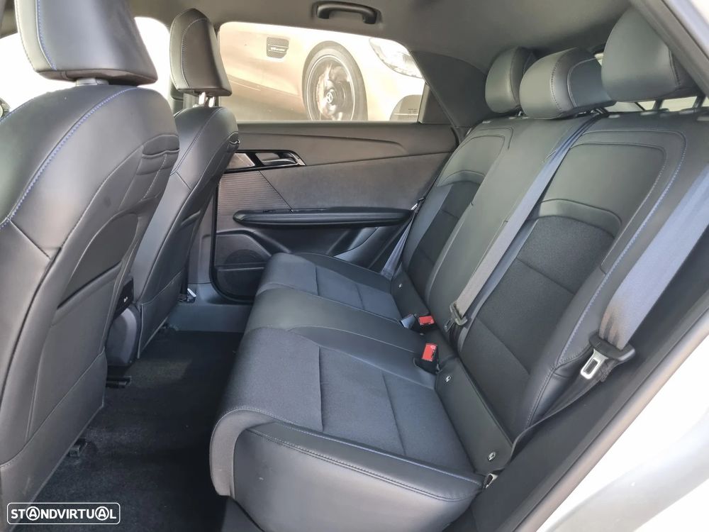MG MG4 77 kWh Extended Range Luxury - 6