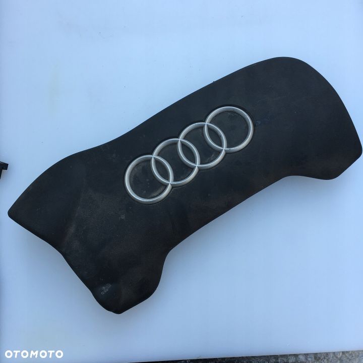 OSŁONA SILNIKA AUDI A4 B6 3.0 ASN 06C103931D - 1