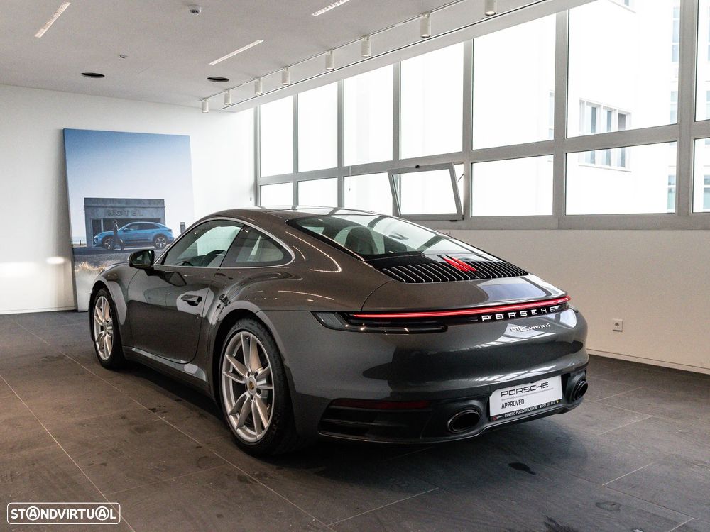 Porsche 911 (992) Carrera 4 PDK - 8