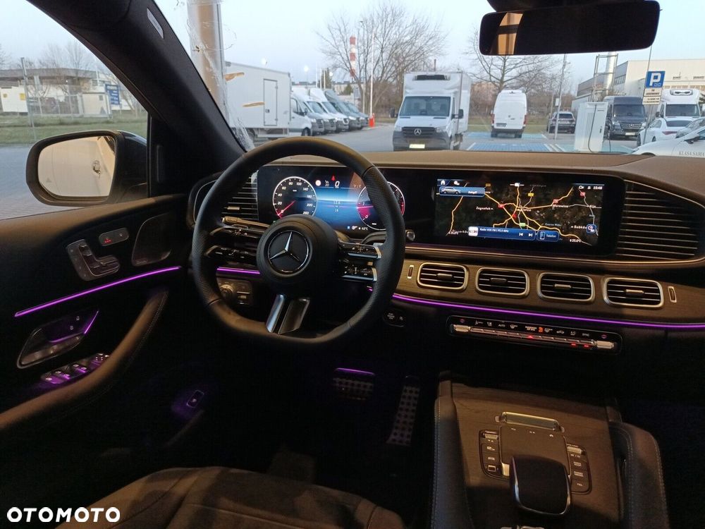 Mercedes-Benz GLE - 13