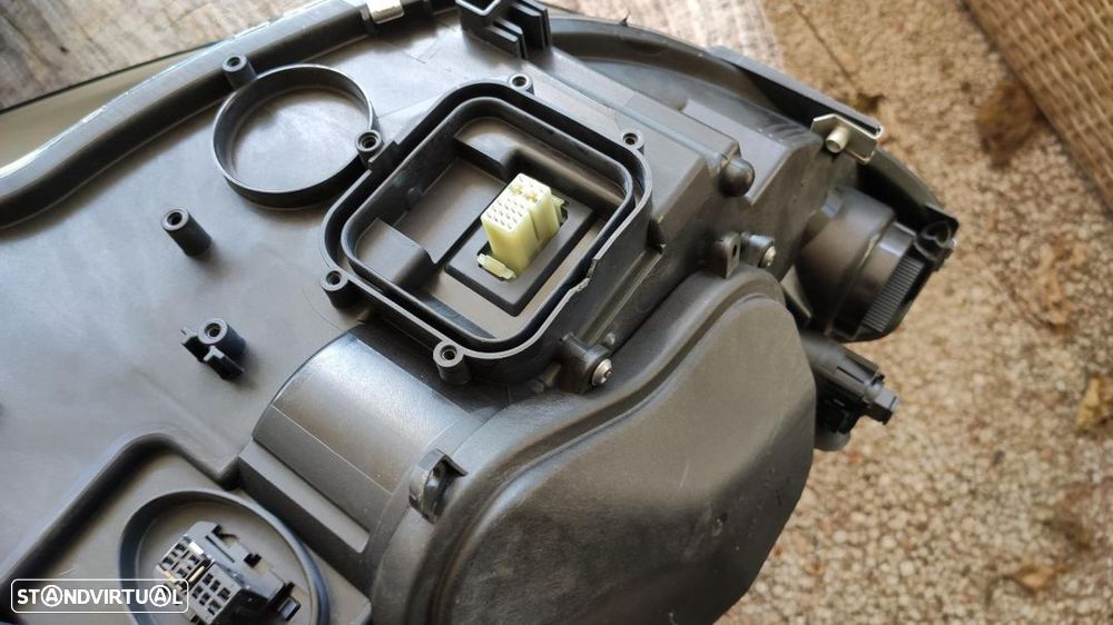 conjunto de faróis bi-xenon Direcionais BMW E92 facelift - 12