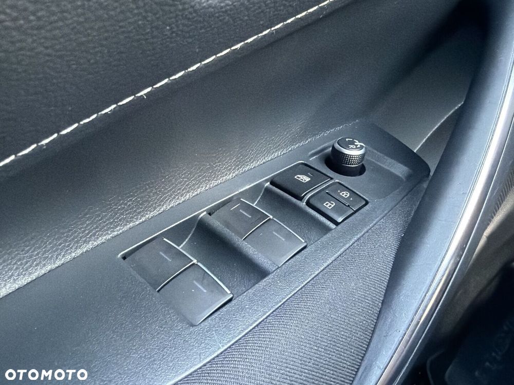 Toyota Corolla 1.8 Hybrid Comfort - 11