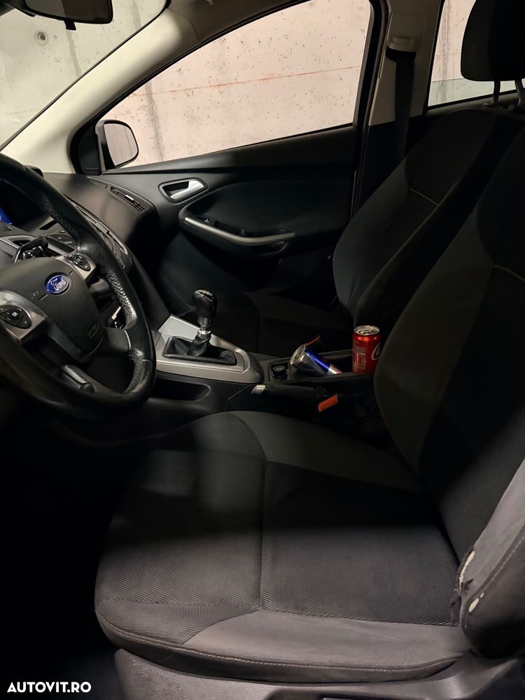 Ford Focus 1.6 TDCi DPF Trend - 14