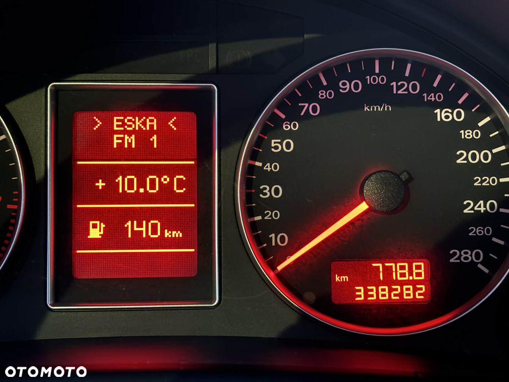 Audi A4 Limousine 2.0T FSI - 13