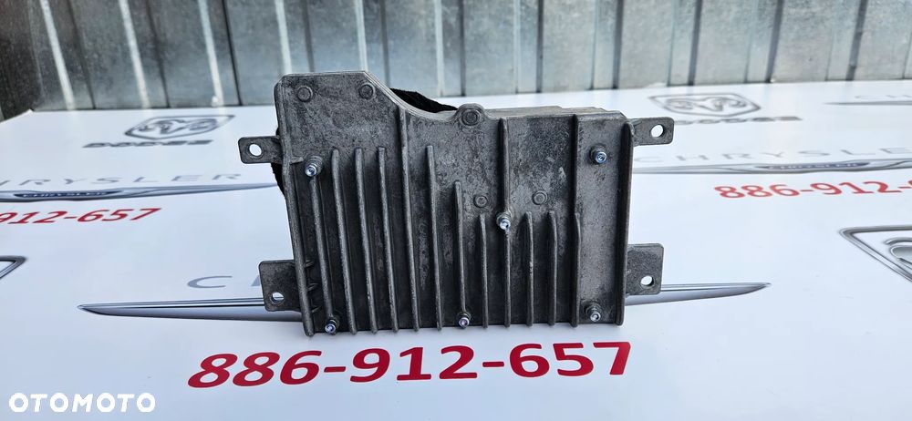 Chrysler Pacifica 2016- Radio Tuner GPS Sterownik Navi Moduł  68351931AH PANASONIC - 6