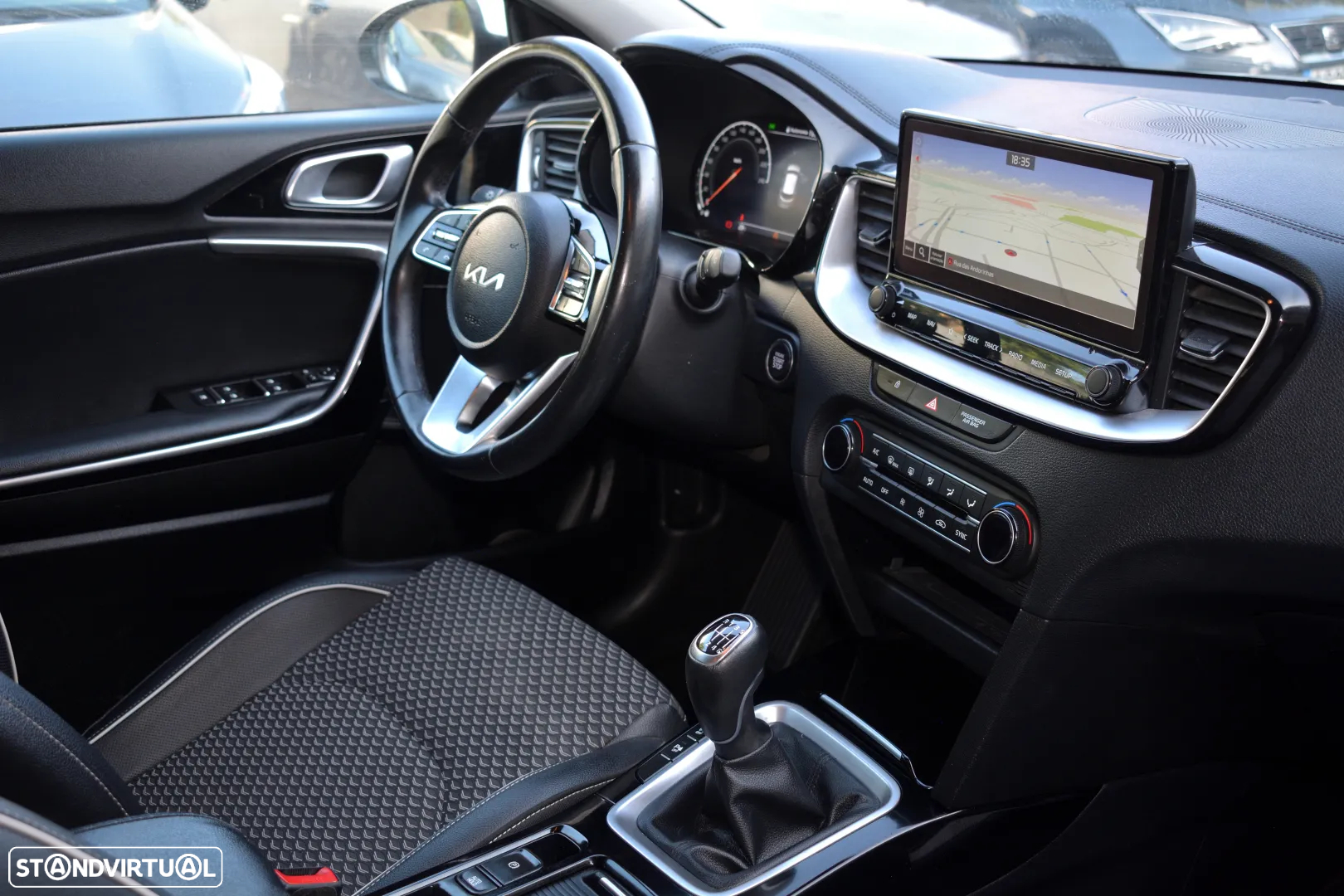 Kia XCeed 1.0 T-GDI Tech - 23