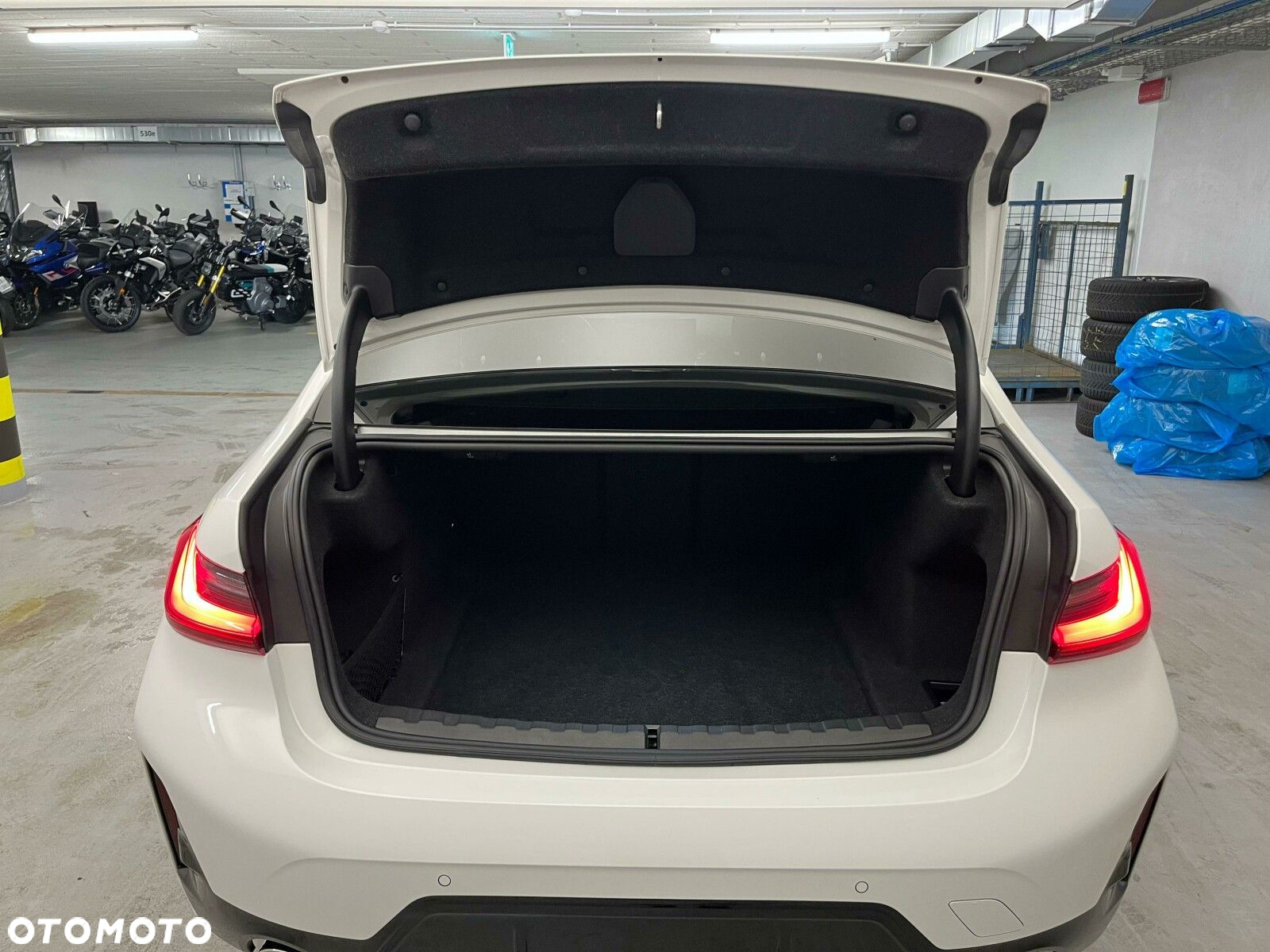 BMW Seria 3 - 35