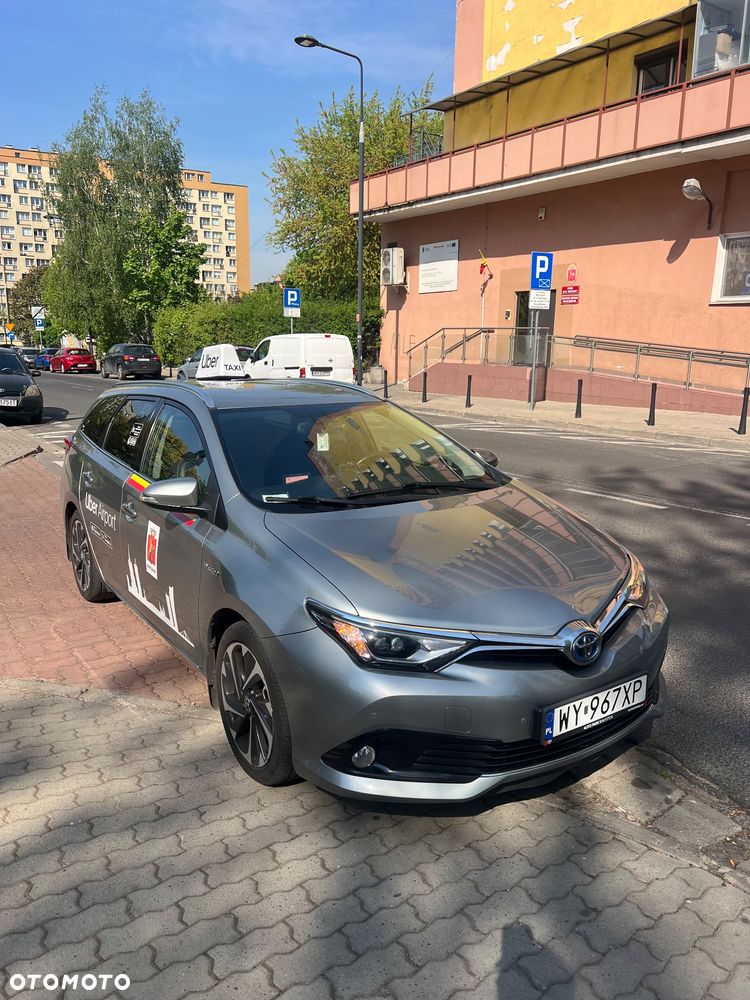 Toyota Auris Hybrid 135 Comfort - 2