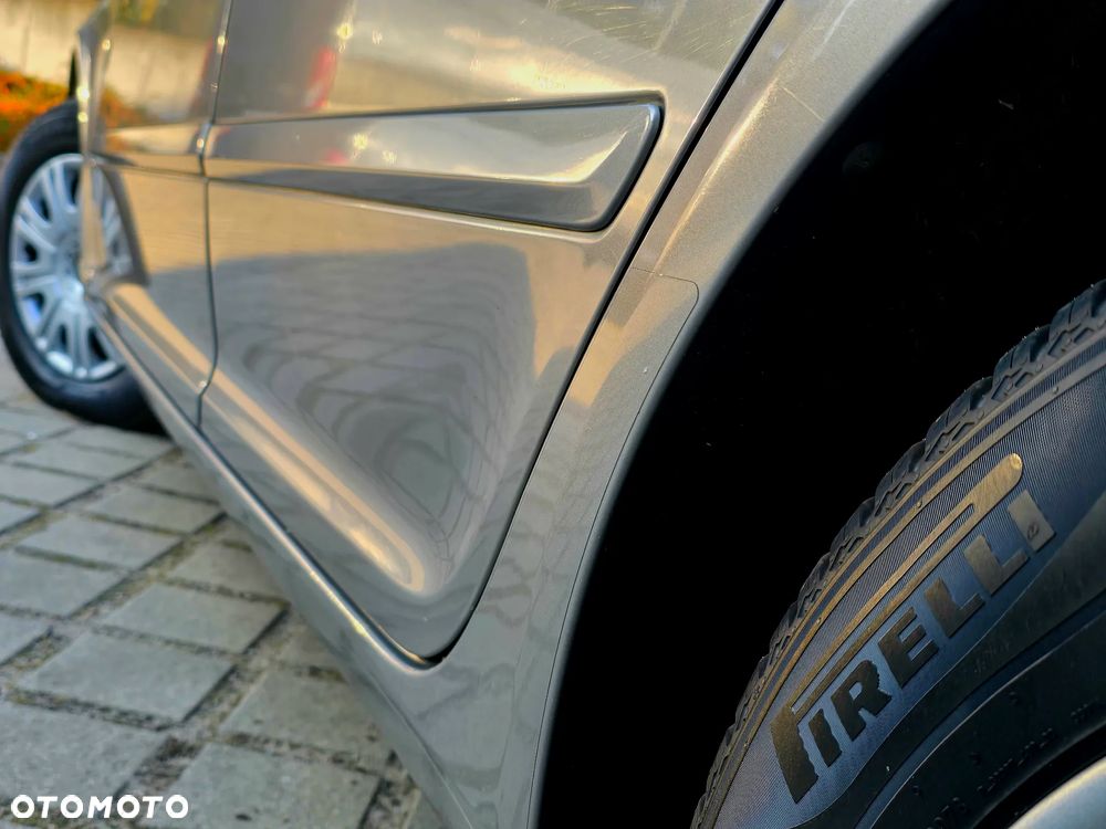 Skoda Octavia Combi 2.0 TDI Ambiente - 19