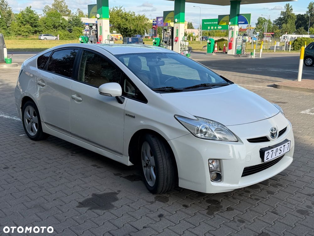 Toyota Prius 1.5 VVT-i Prestige - 3