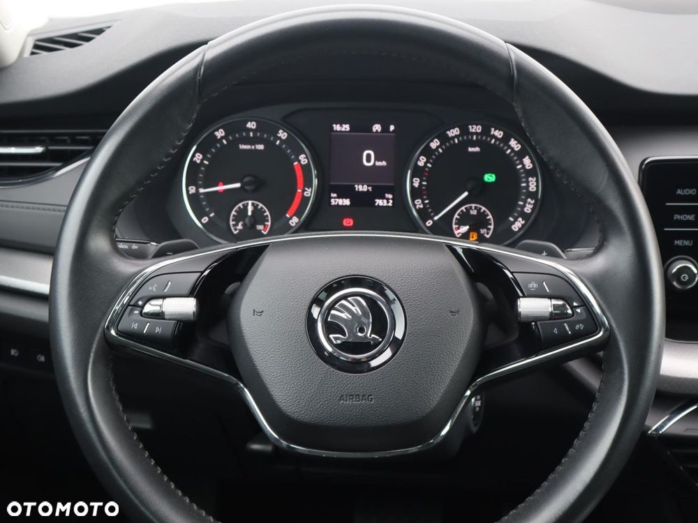 Skoda Octavia 1.5 TSI e-Tec Ambition DSG - 12
