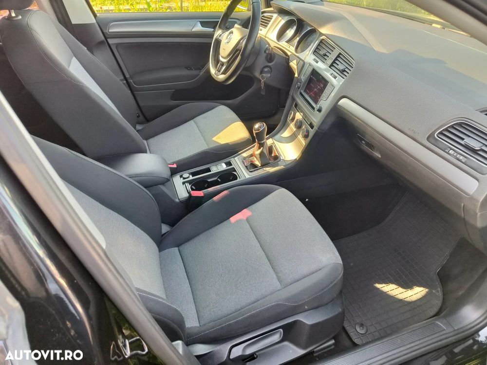 Volkswagen Golf 1.6 BlueTDI Comfortline - 6