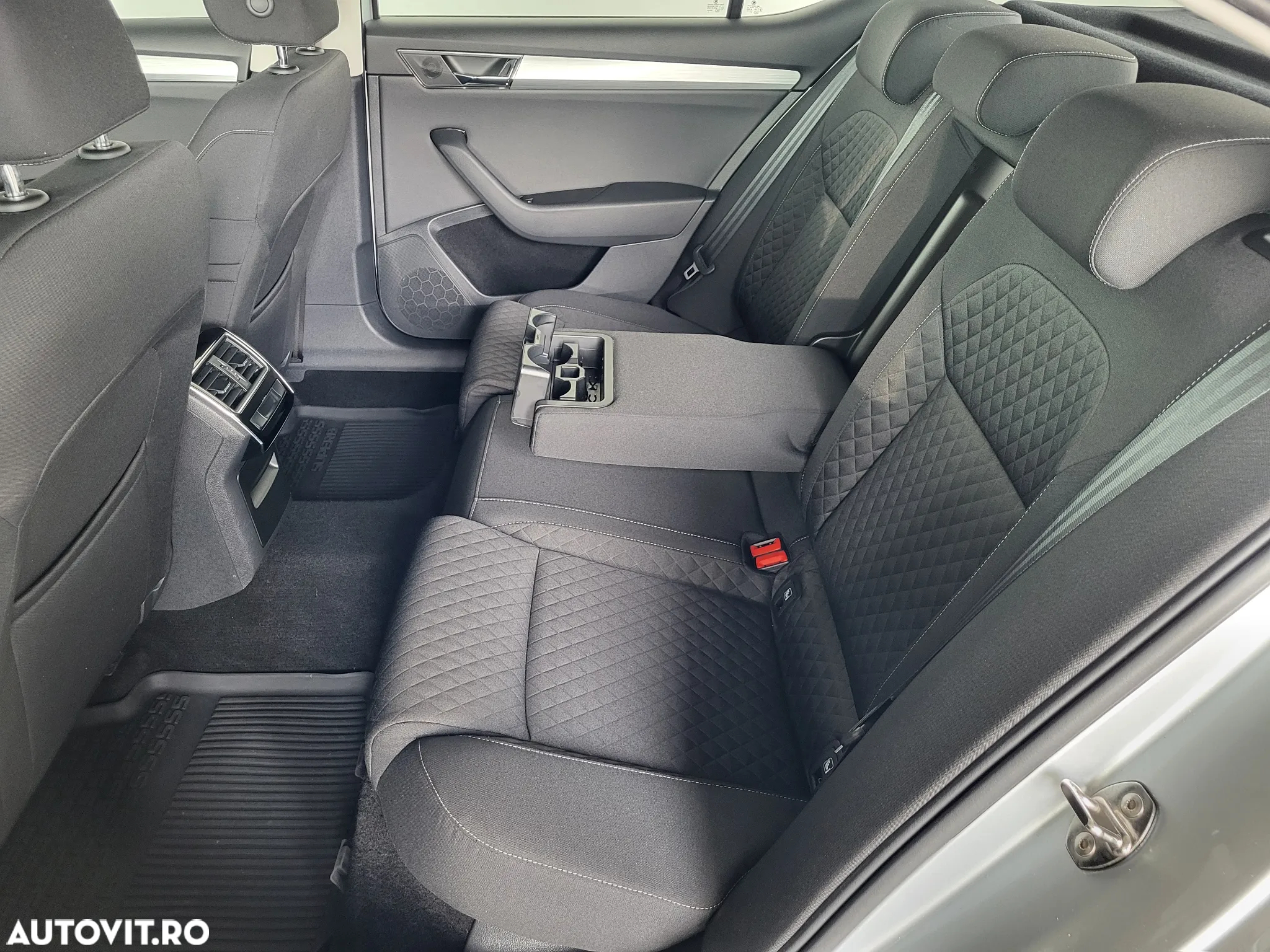 Skoda Superb - 12
