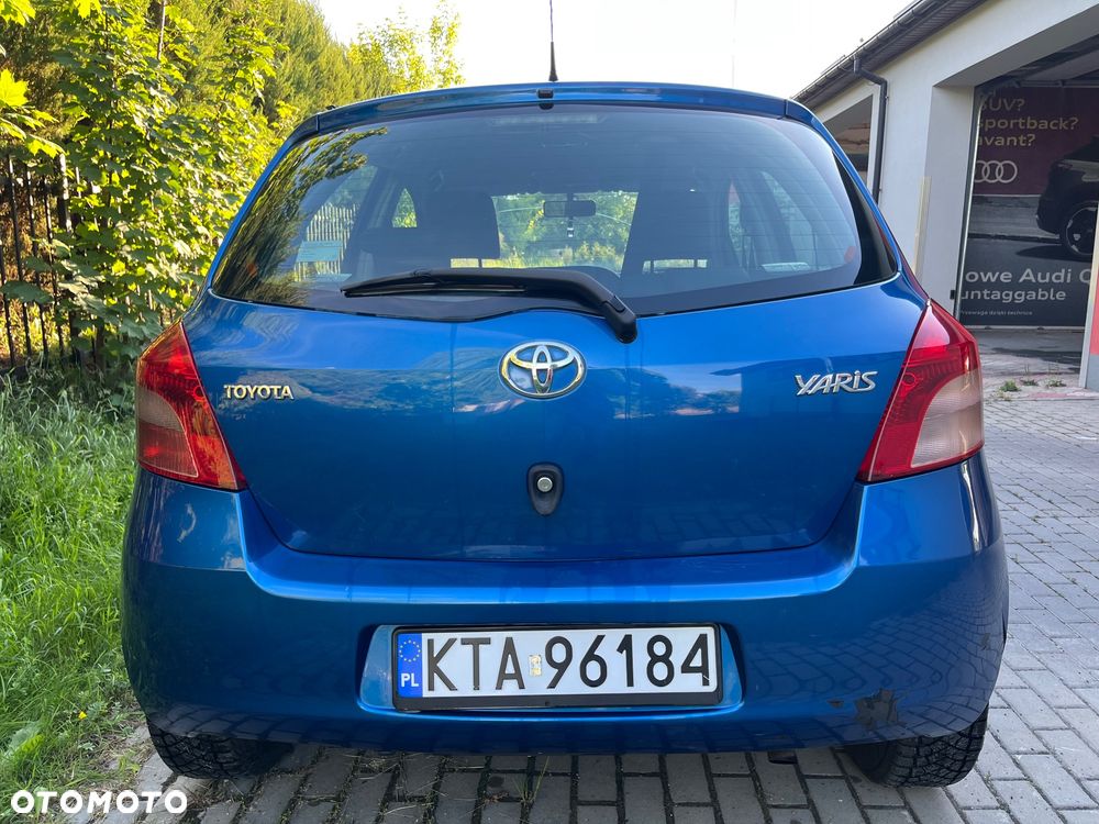 Toyota Yaris 1.4 D-4D Terra A/C - 6