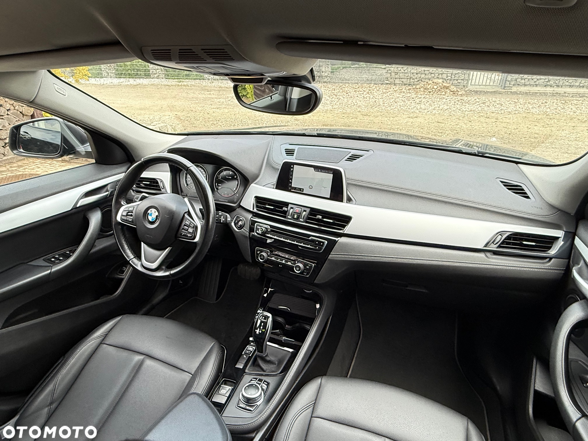 BMW X2 sDrive18d Business Edition sport - 8