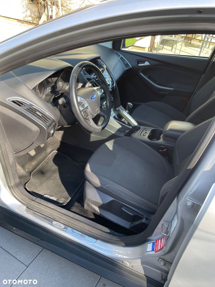 Ford Focus - 26