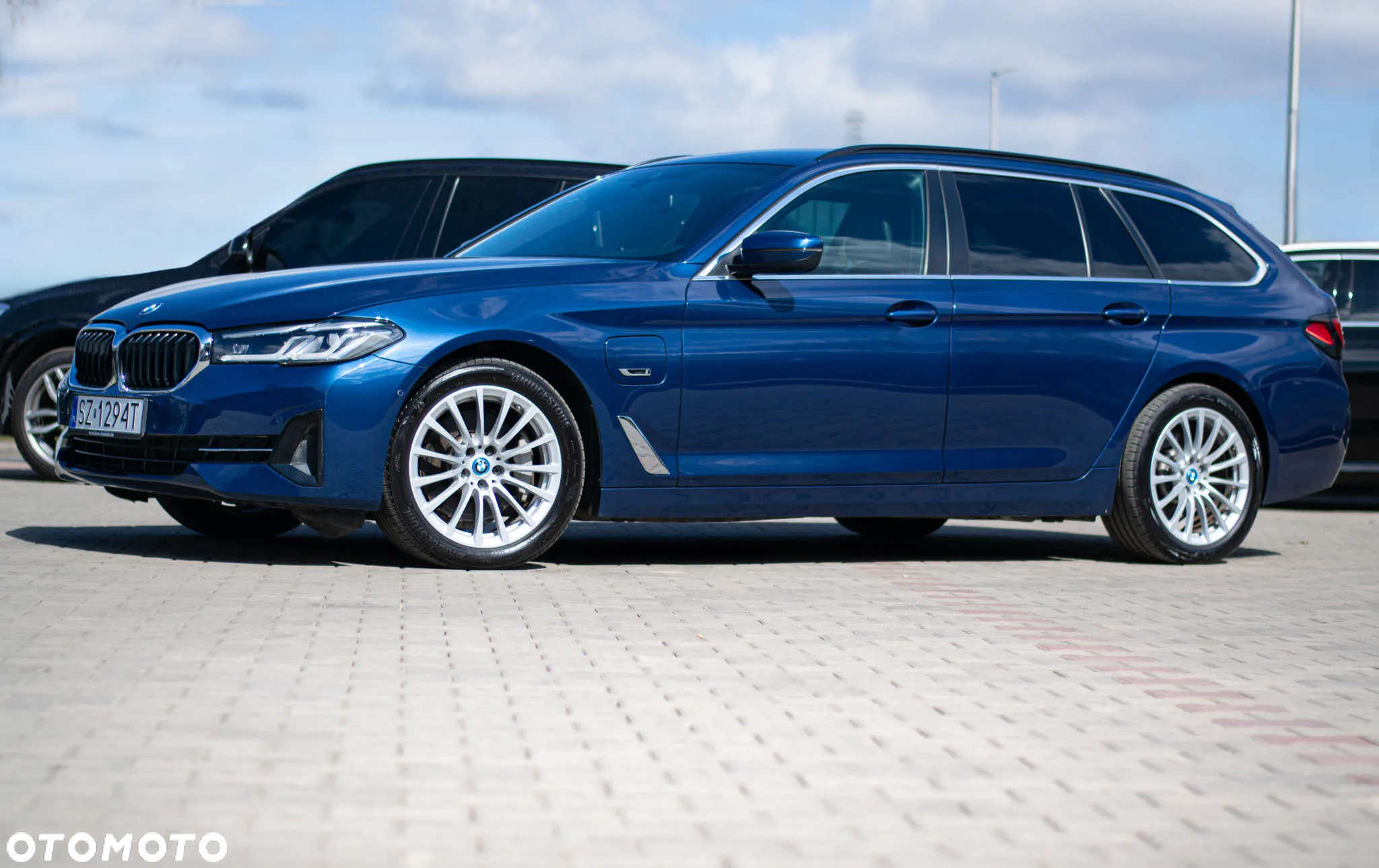 BMW Seria 5 530e - 30