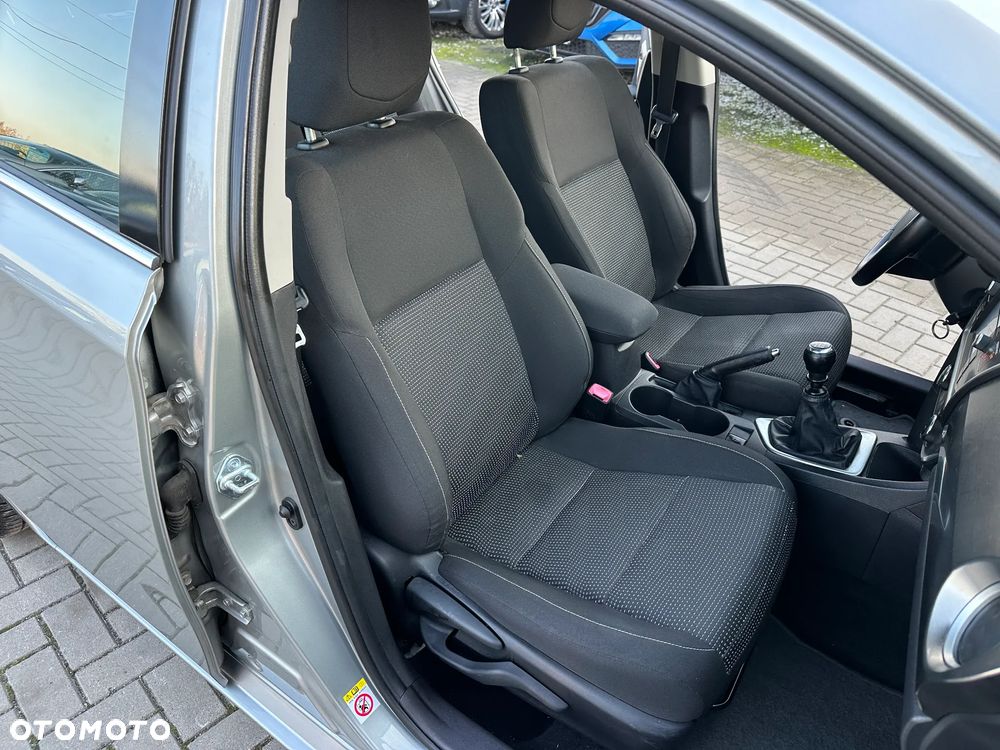 Toyota Auris - 21