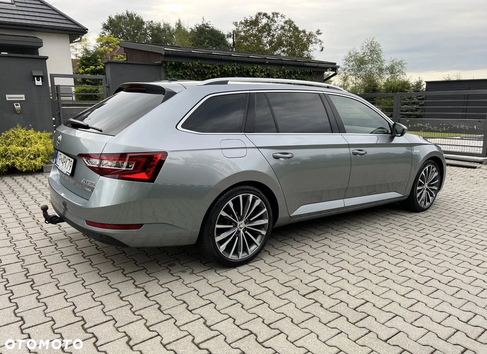 Skoda Superb 2.0 TDI 4x4 Style DSG - 3