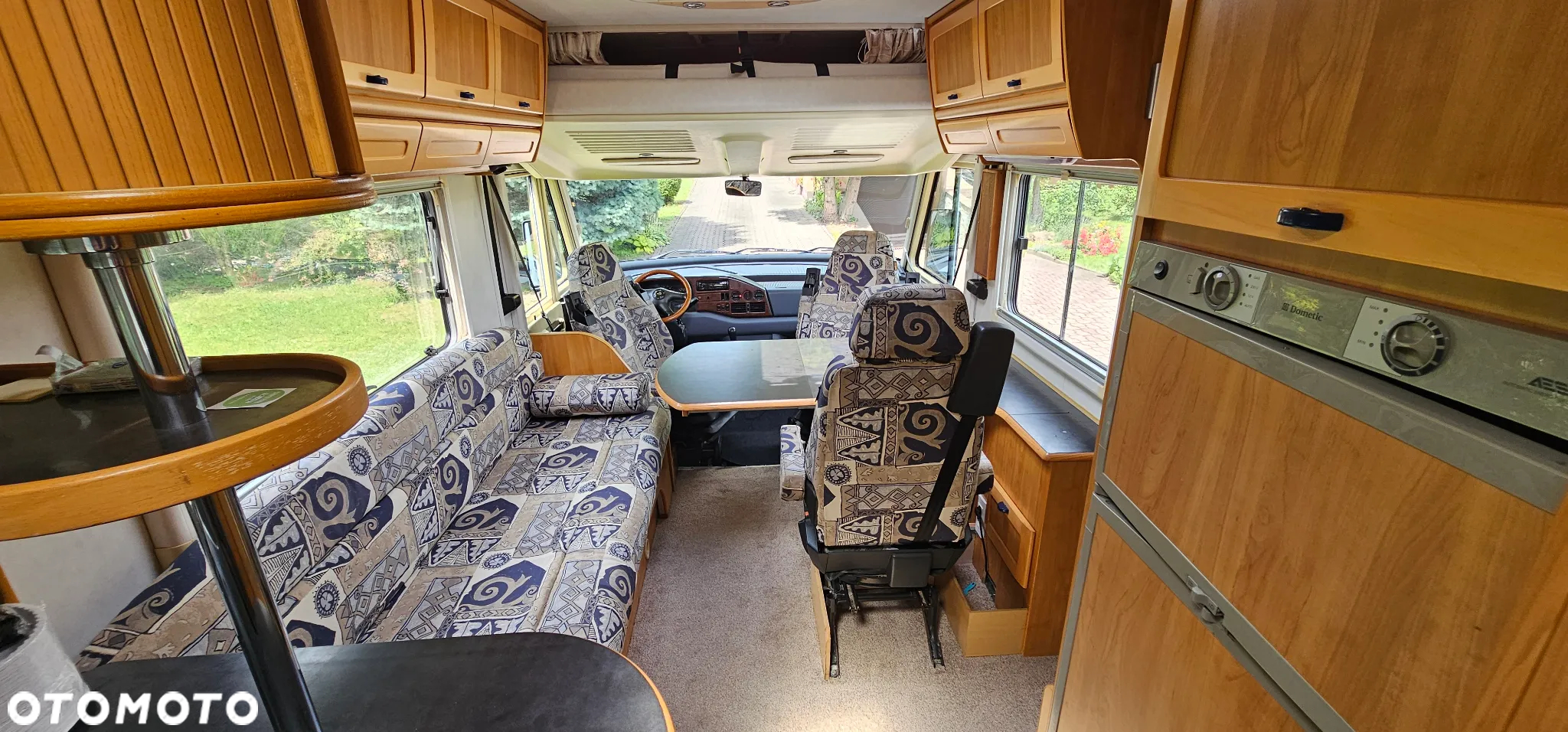 Mercedes-Benz Sprinter - 9