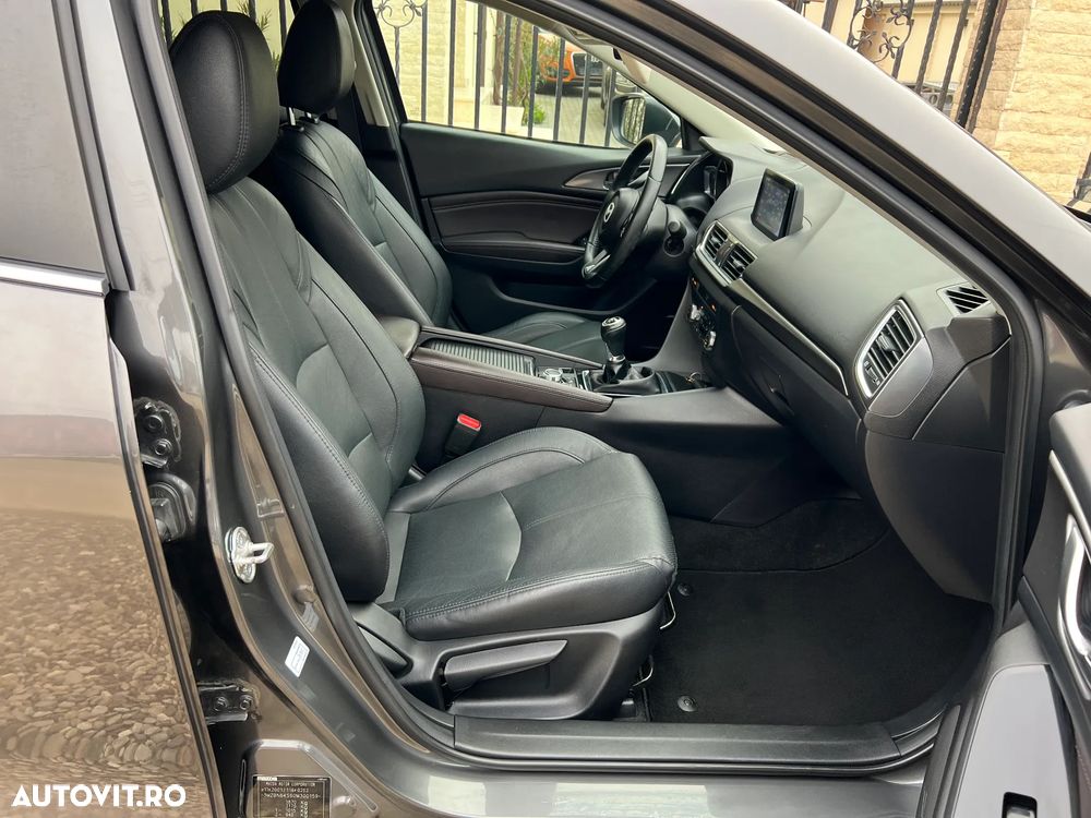 Mazda 3 SKYACTIV-D 105 NAKAMA - 7