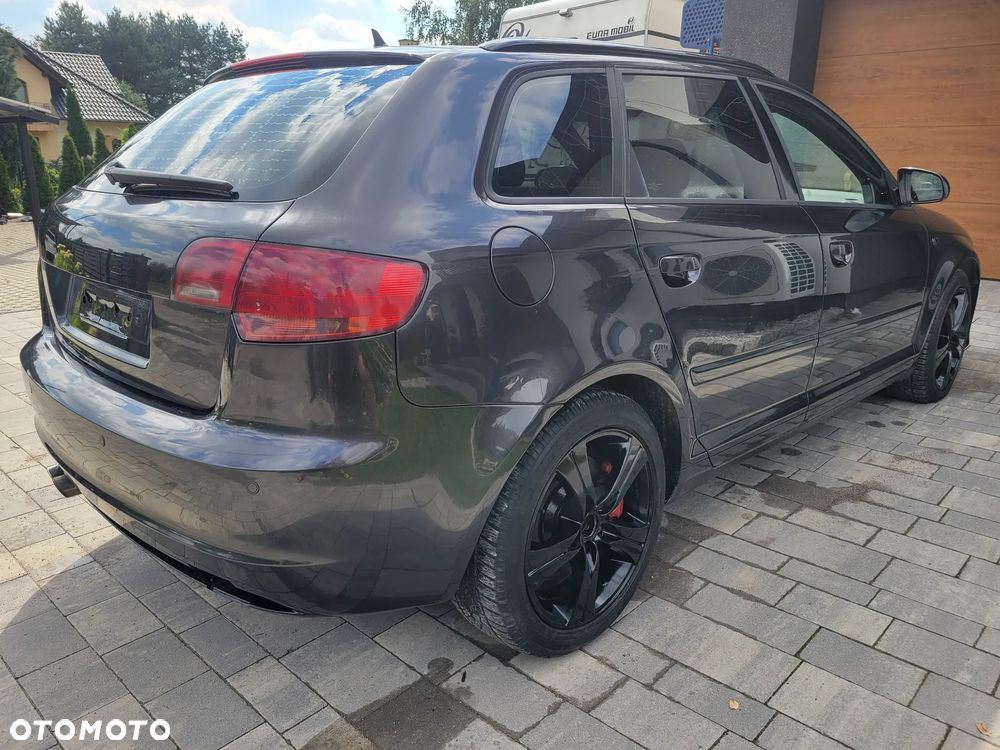 Audi A3 Sportback - 3