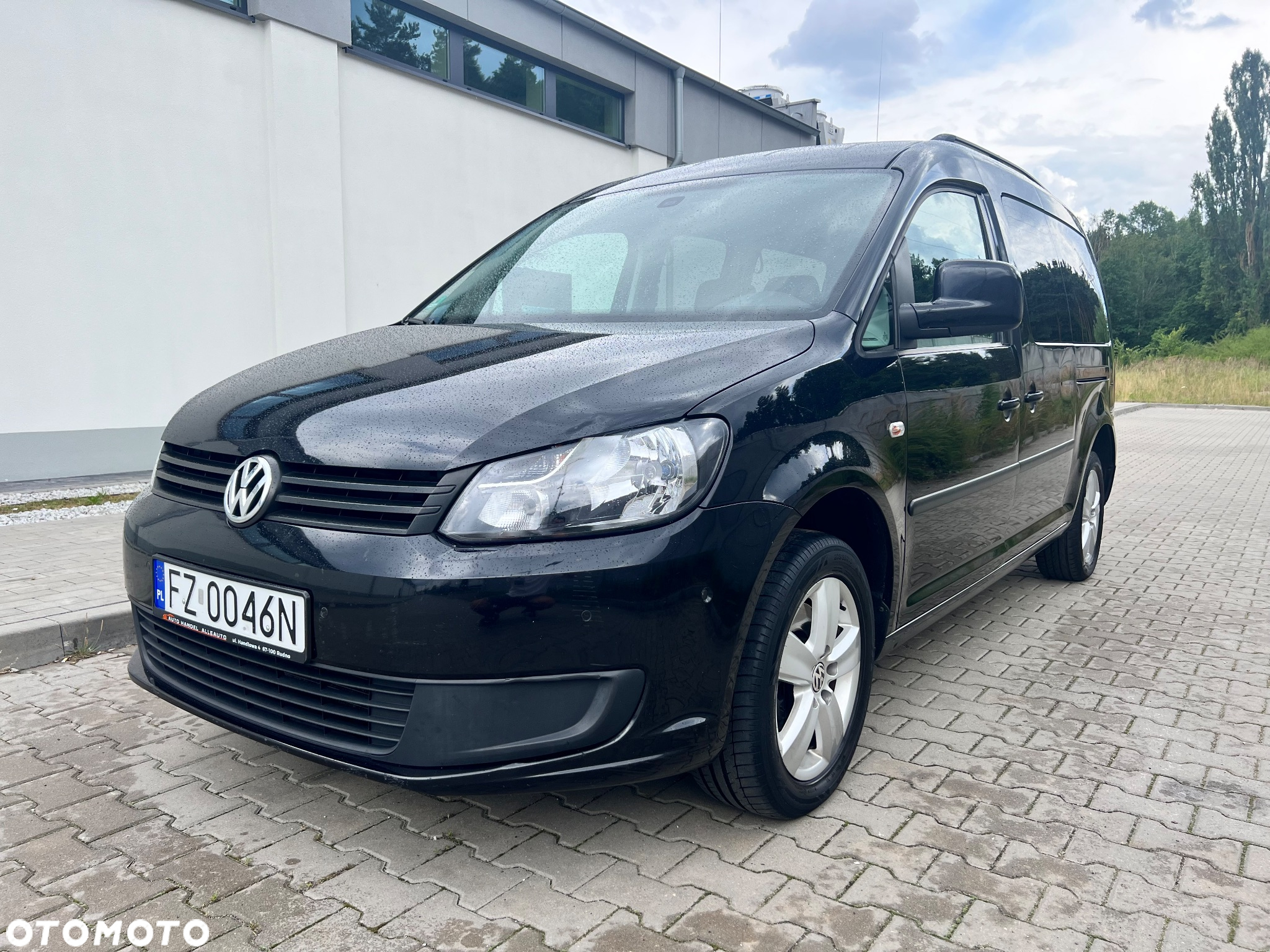Volkswagen Caddy Maxi 1.6 TDI Comfortline DSG - 3