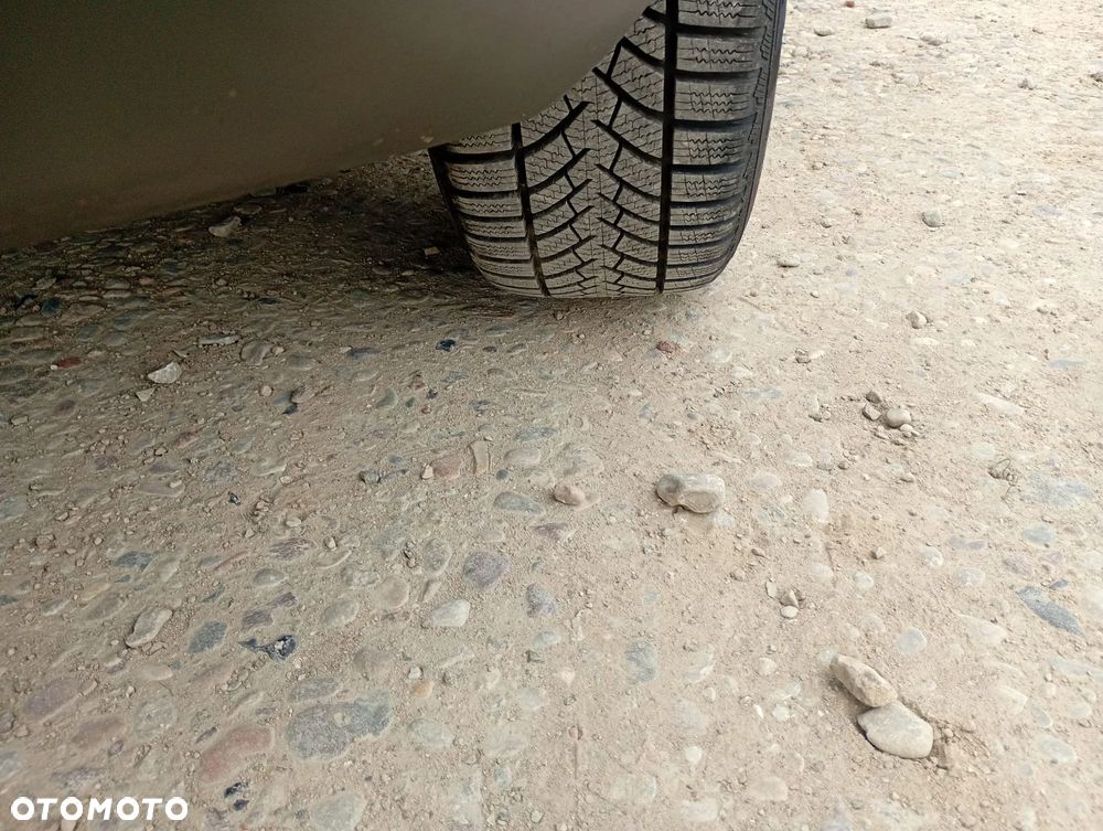 Seat Altea XL 1.6 TDI DPF CR Ecomotive Style - 23