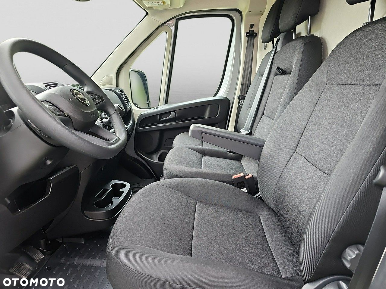 Opel Movano - 13