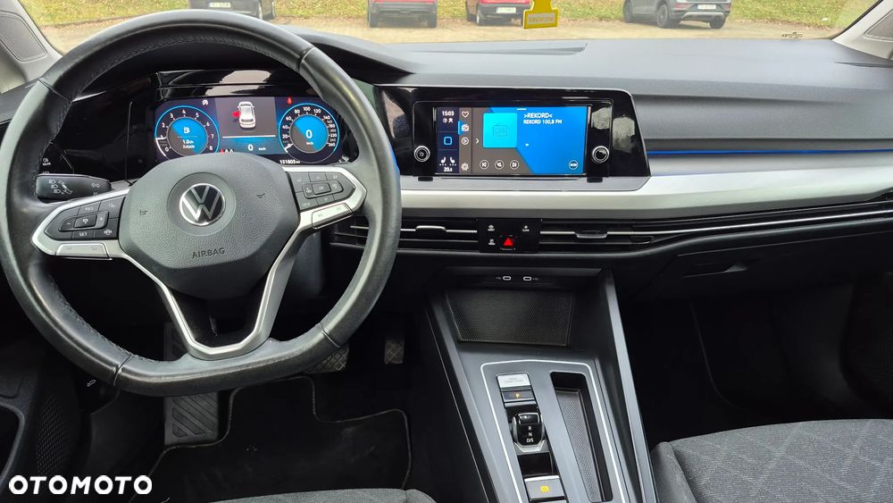 Volkswagen Golf VIII 1.5 eTSI EVO Life DSG - 11
