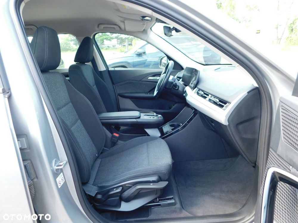 BMW X1 sDrive18d Business Edition - 13