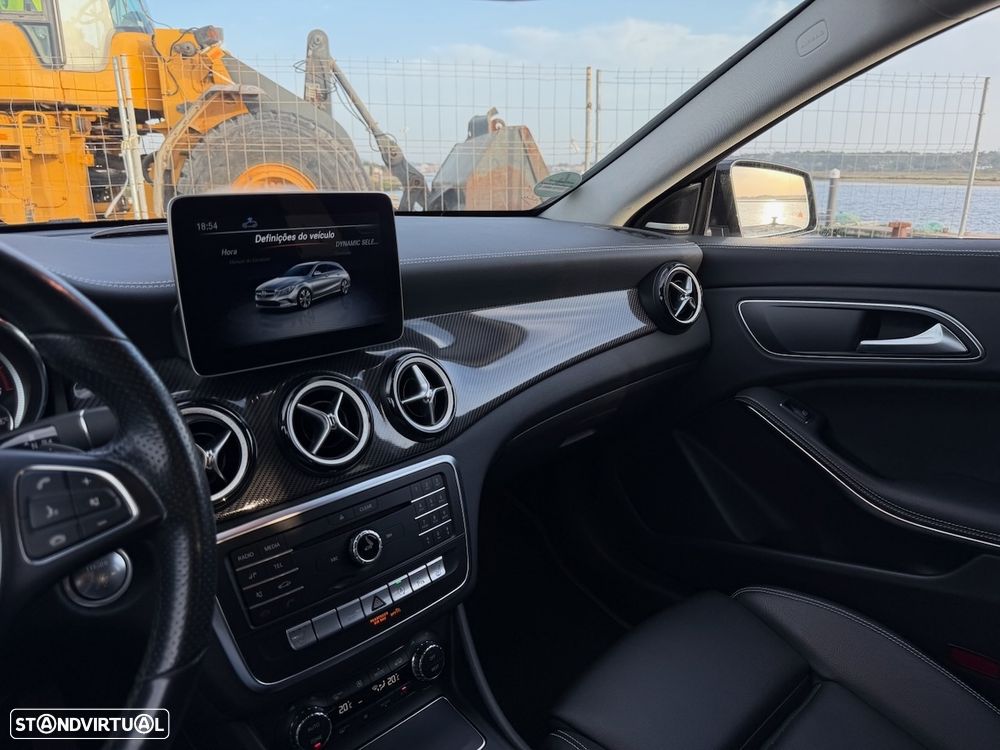 Mercedes-Benz CLA 220 d Shooting Brake AMG Line Aut. - 10
