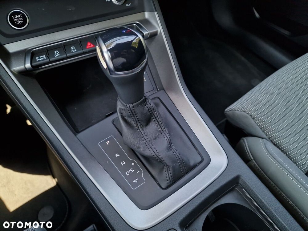 Audi Q3 35 TFSI mHEV S-Line S tronic - 16
