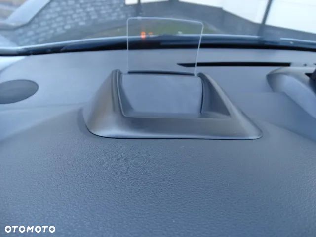 Peugeot 3008 1.6 HDi Premium - 23