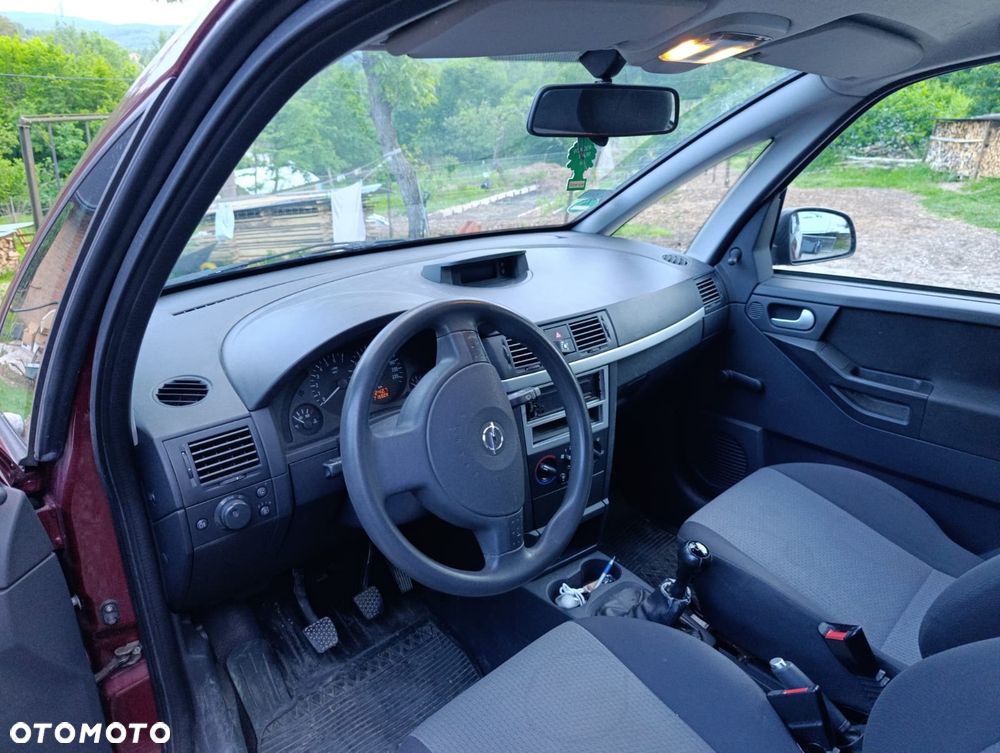Opel Meriva 1.6 Cosmo - 14