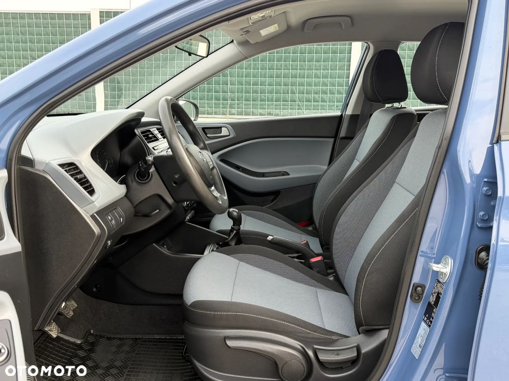 Hyundai i20 1.2 Classic Plus - 17
