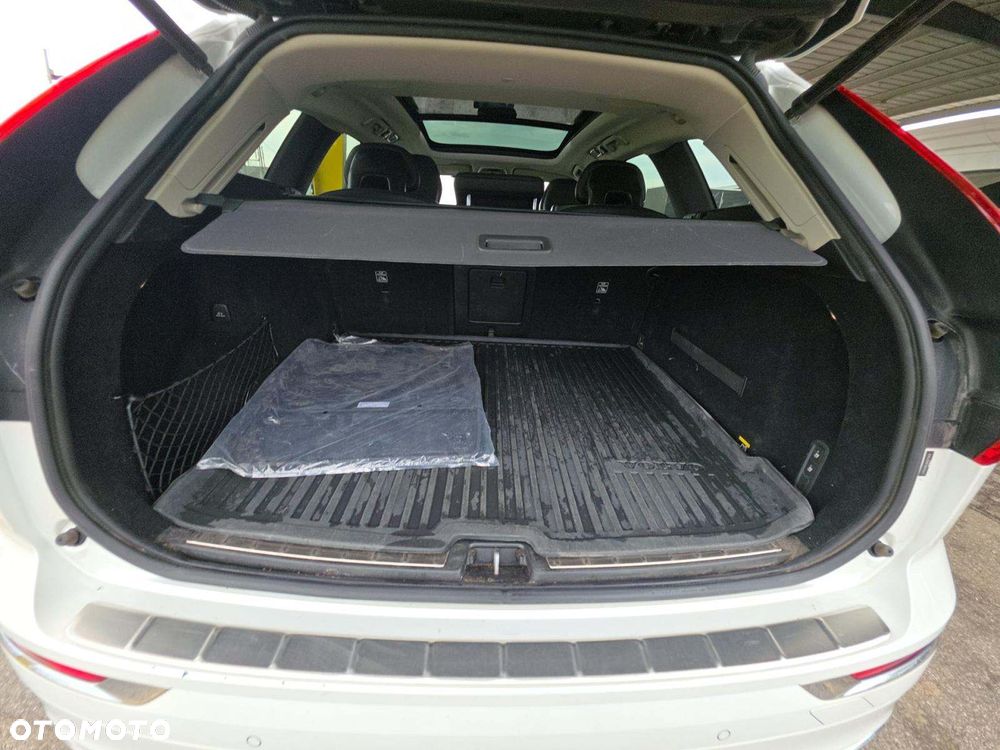 Volvo XC 60 T6 AWD Inscription - 11