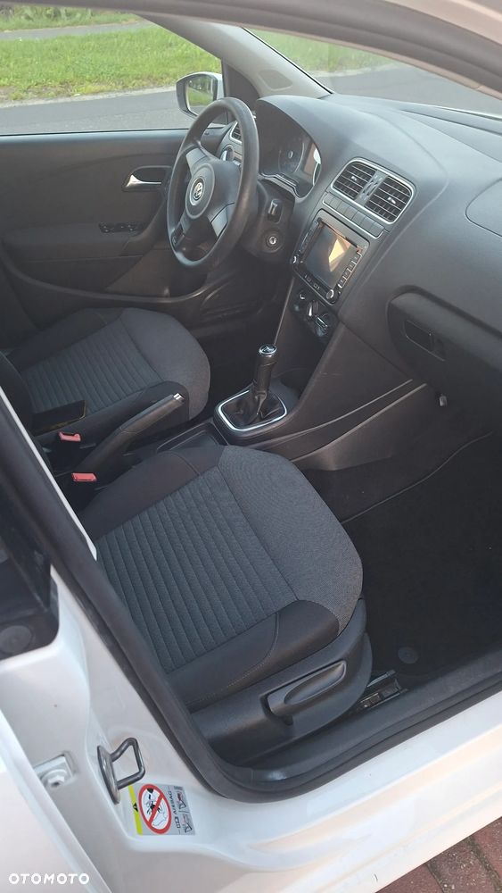 Volkswagen Polo 1.4 16V Comfortline Optimum - 10