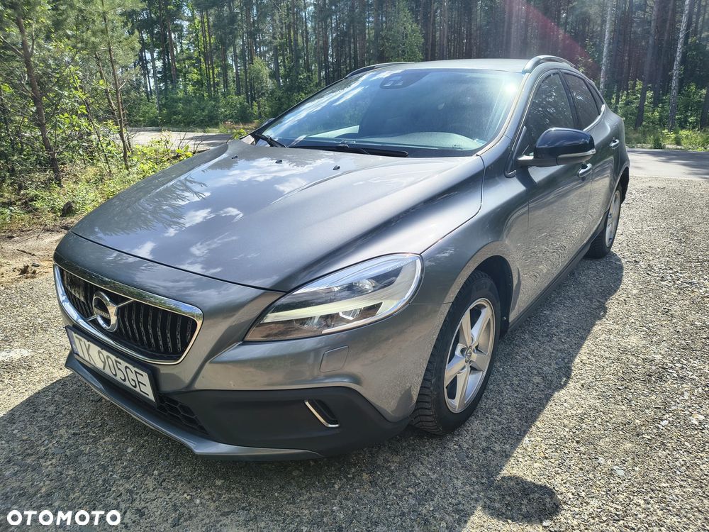 Volvo V40 Cross Country D3 Geartronic Momentum - 1