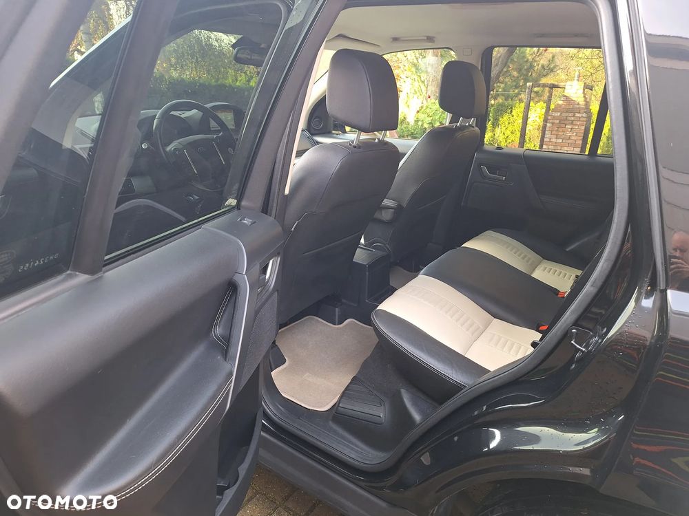 Land Rover Freelander II 2.2 TD4 Dynamic - 9