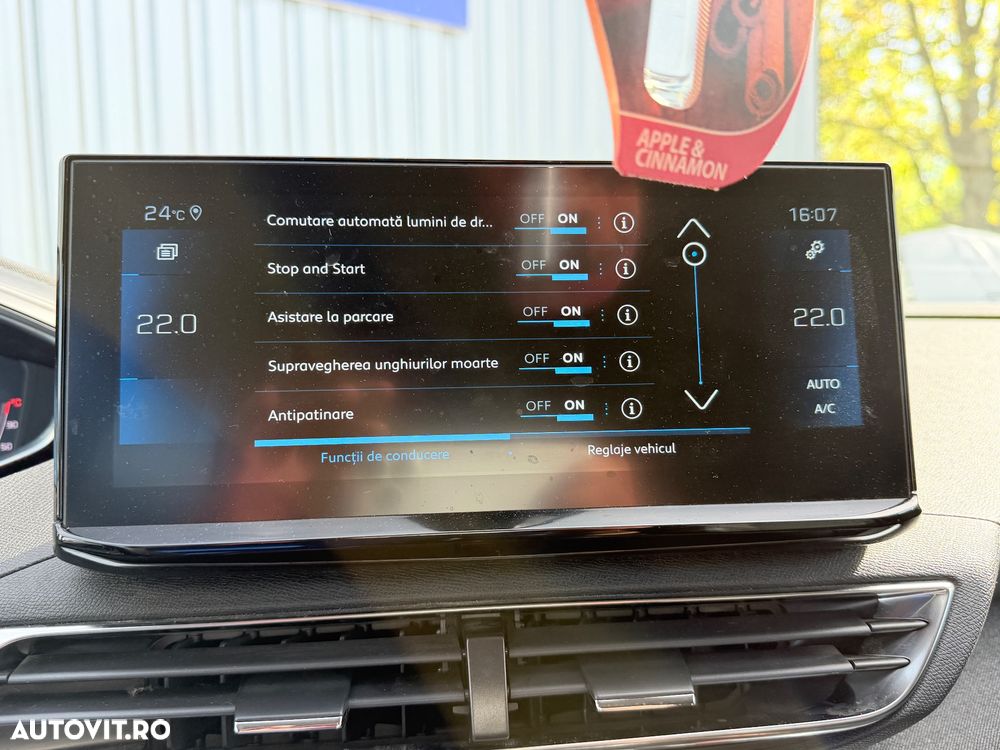 Peugeot 3008 PureTech 130 Stop & Start Allure - 19