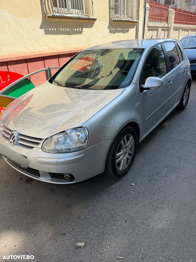 Volkswagen Golf - 2