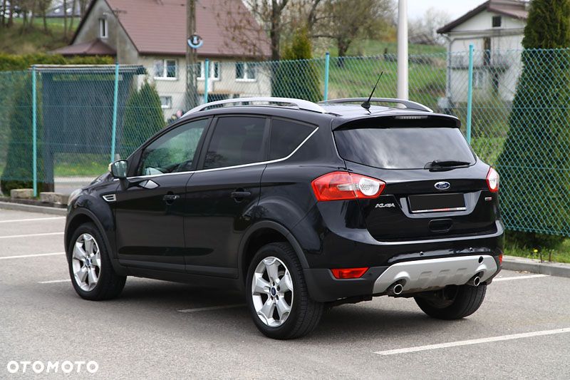 Ford Kuga 2.0 TDCi 4x4 Titanium - 4