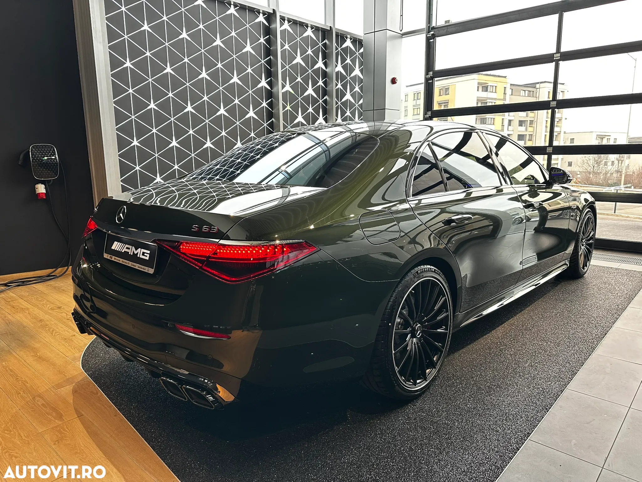 Mercedes-Benz S AMG 63 E Performance AMG Speedshift MCT 9G - 5